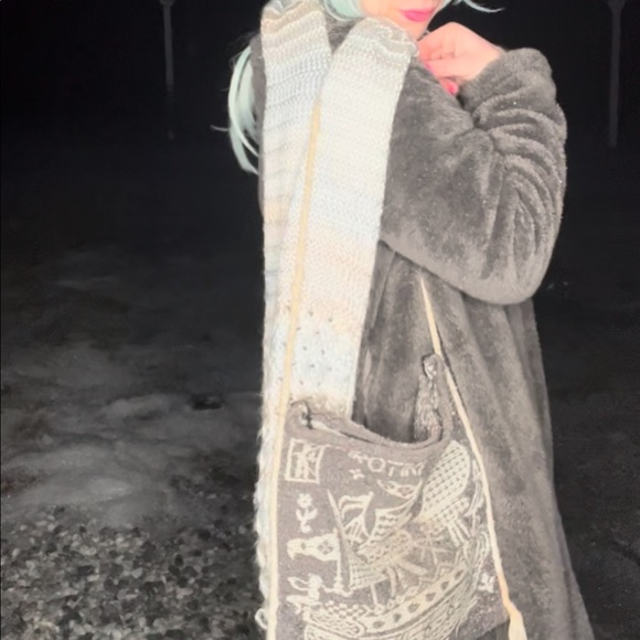 - 💯👏🏼  fuzzy teddy coat - Picture 1 of 17